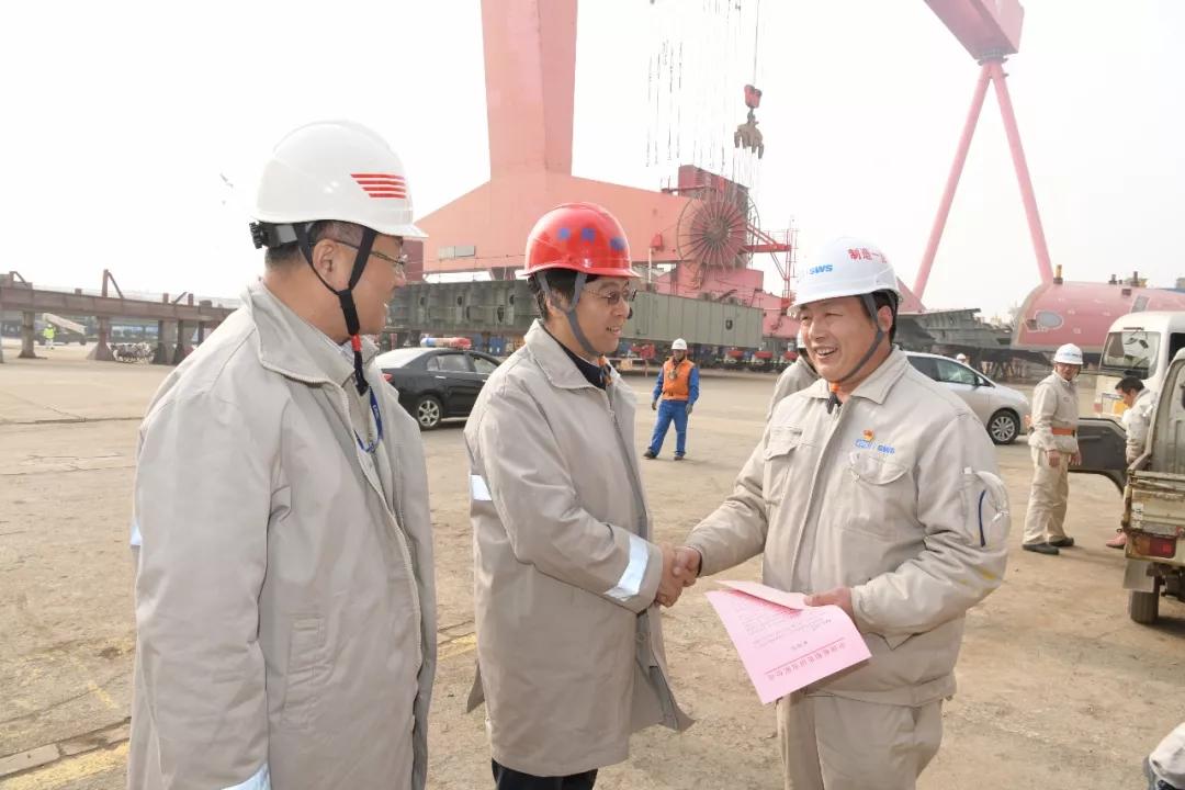 中国广东会贵宾厅集团党组成员走访慰问