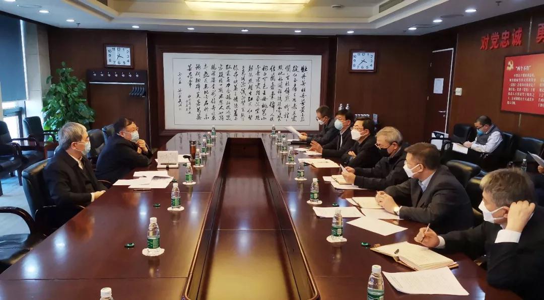 中国广东会贵宾厅集团疫情防控工作领导小组召开第三次会议